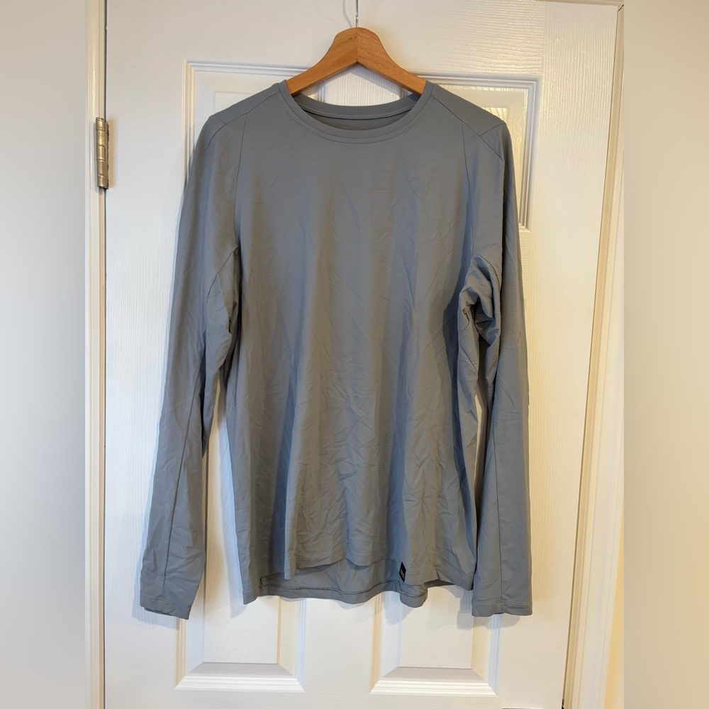 YETI MEN'S CREW NECK ULTRA LIGHTWEIGHT SUNSHIRT GREY size men's medium - Picture 6 of 11